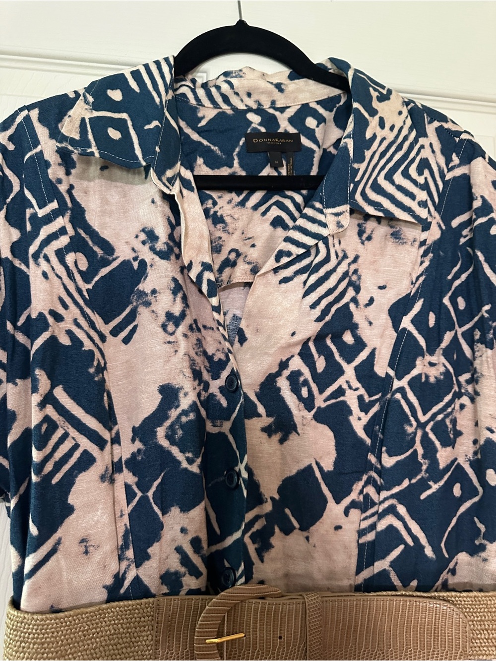 Donna Karan Women's Linen-Blend Printed Shirtdress - Picture 5 of 7